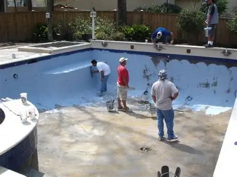 Professional Pool Replastering in Los Angeles, CA